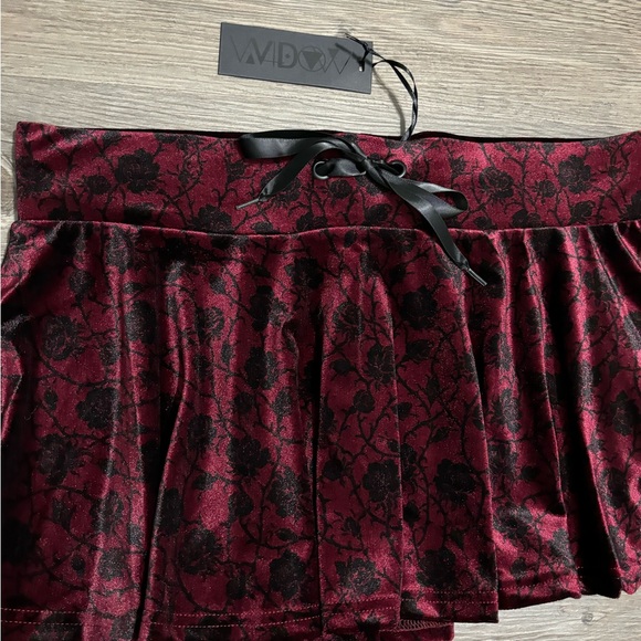 NWT Dolls Kill / Widow Heaven’s Outcasts Velour Mini Skirt - Picture 3 of 4